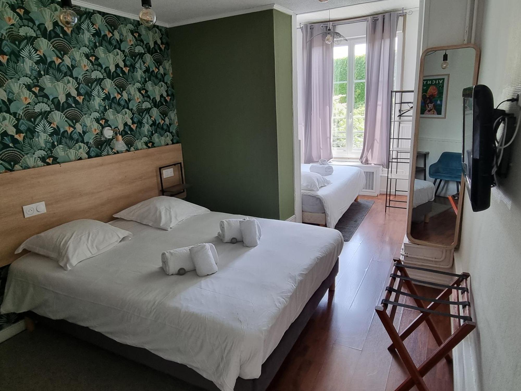 Hotel & Restaurant Le Patio Vichy Dış mekan fotoğraf