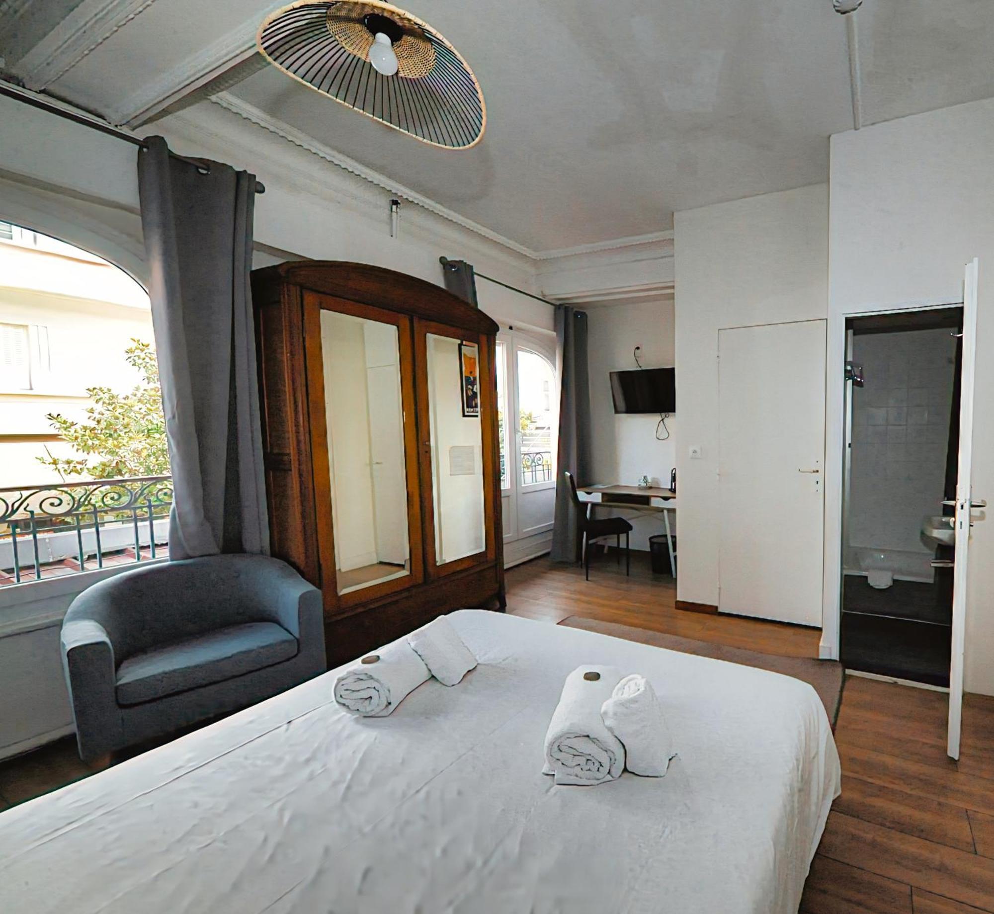 Hotel & Restaurant Le Patio Vichy Dış mekan fotoğraf